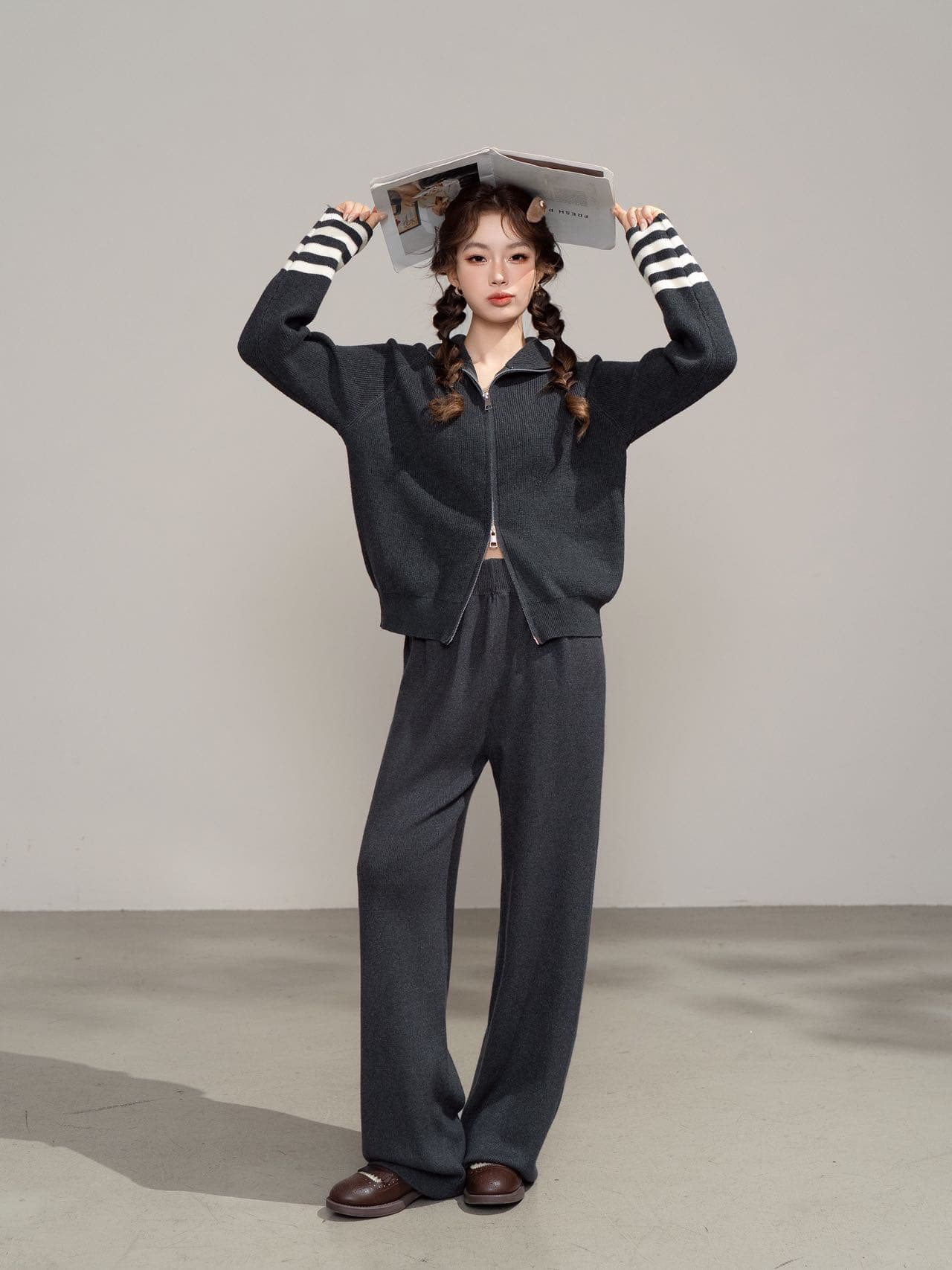실사 유럽 역 고급 2026 년 겨울 새로운 다용도 니트 스웨터 바지 투피스 세트 스웨터 상세 이미지 7