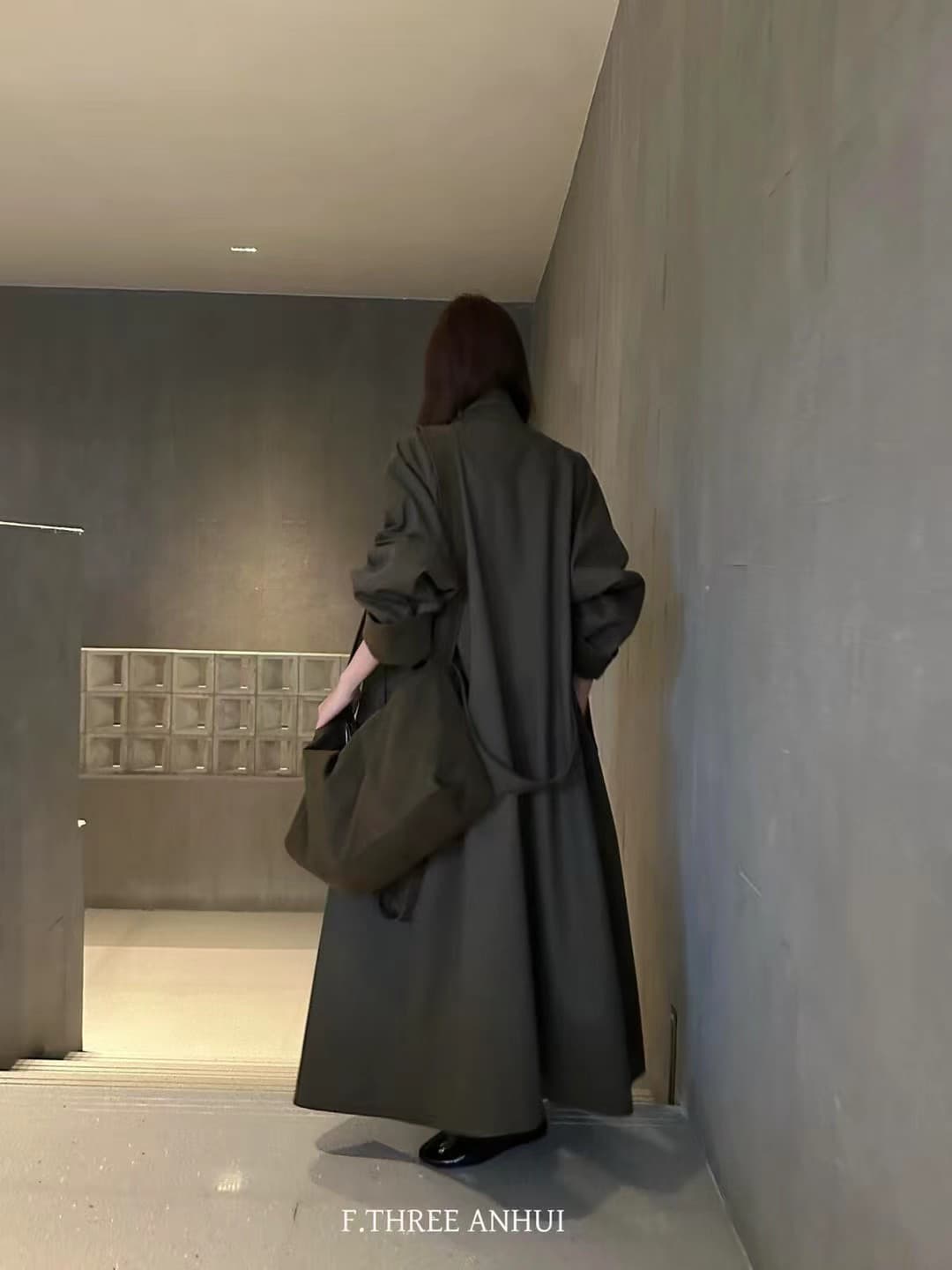 2026 가을 한 부서 스탠드 칼라 허리 수축 패치워크 색상 롱 코트 재킷 바람막이 벨트 포함 상세 이미지 6