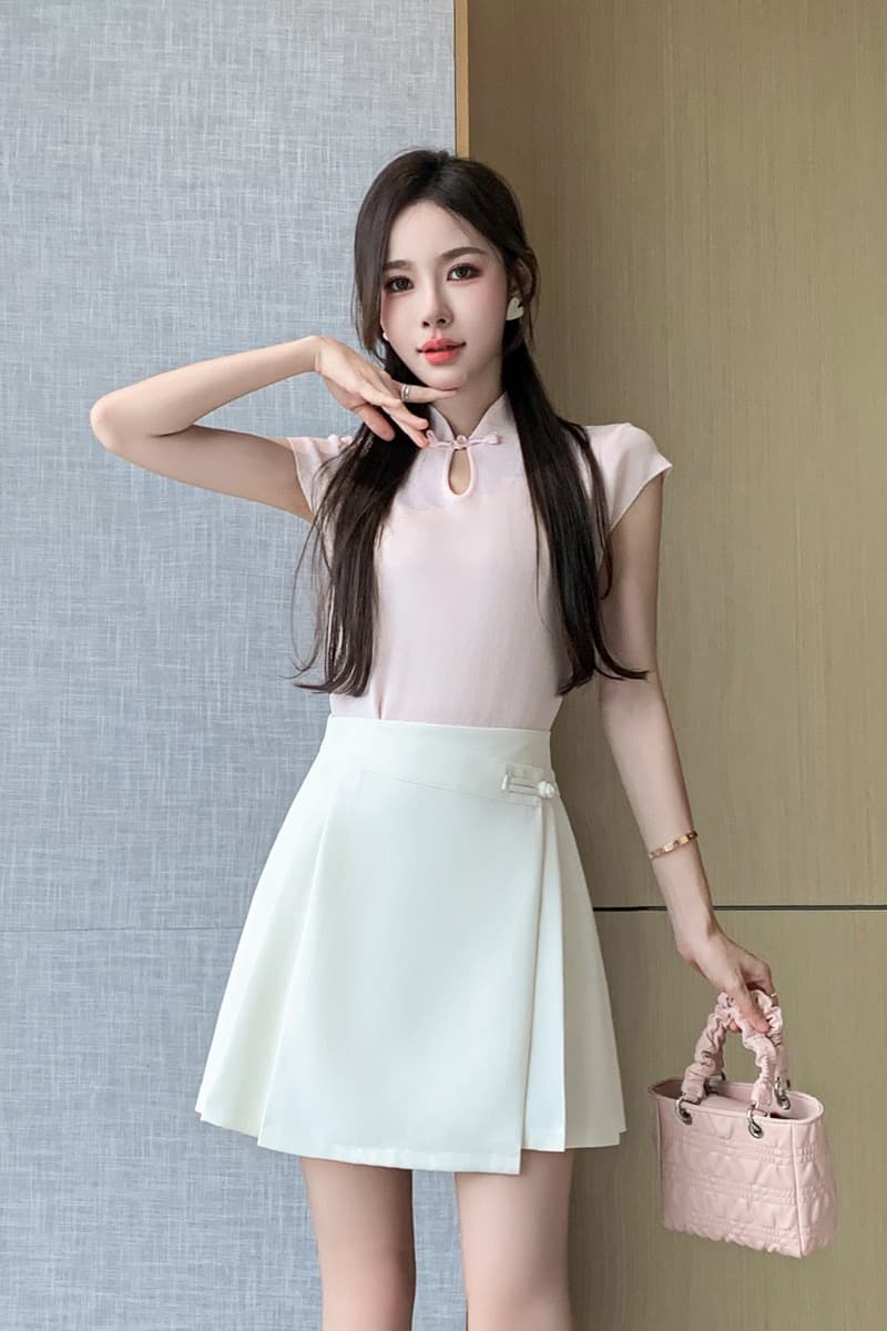 반신 스커트 여성 2026 여름 새로운 새로운 중식 국풍 플리츠 스커트 한 마디 미니 스커트 레트로 표지 배 표지 넓적 다리 반 스커트 여성 이미지 6