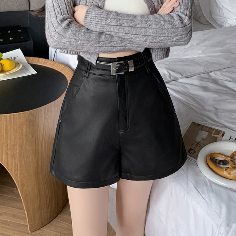 가죽 반바지 여성 2026 가을 겨울 새로운 하이웨이스트 한 마디 넓은 다리 만나는 부츠 팬츠 pu 가죽 바지 부츠 바지 외출용 이미지 3
