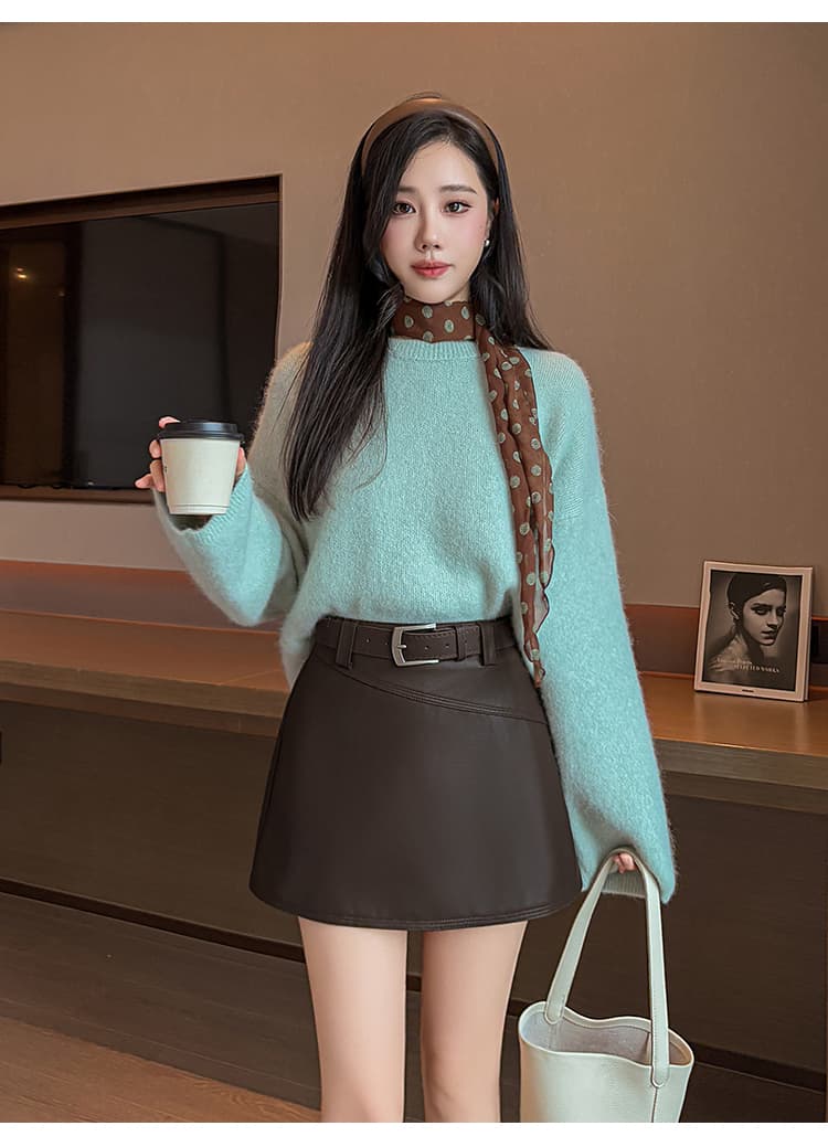 가죽 미니 스커트 여성 2026 가을 겨울 새로운 캐주얼 가죽 미니 스커트 다용도 반신 스커트 PU 가죽 미니 스커트 하이웨이스트 A라인 스커트 여성 상세 이미지 26