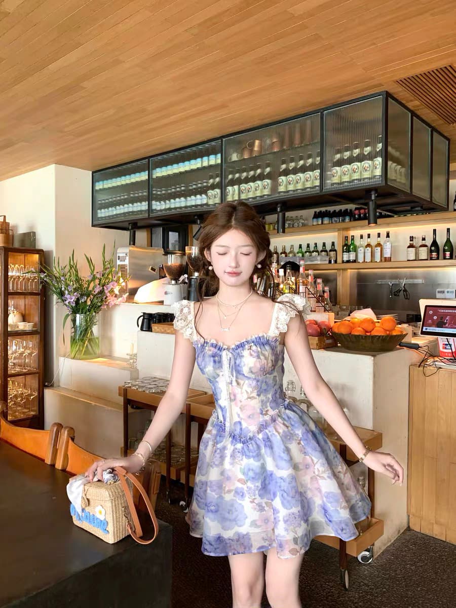 acaine5 28 20 00 95 할인 블루 黛 떠 다니는 꽃 레이스 날다 소매 프린트 프릴 드레스 이미지 4