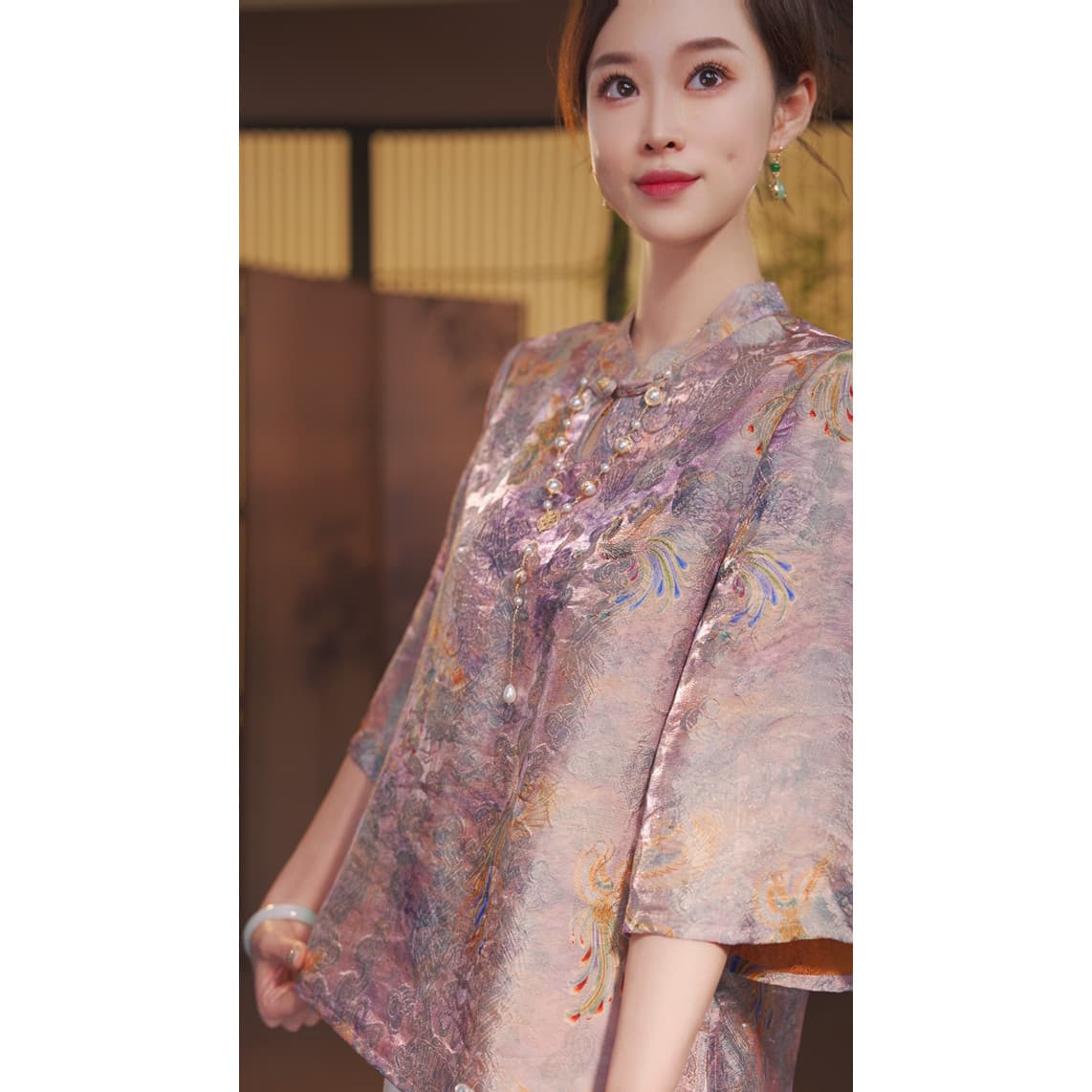 새로운 중식 봄 다용도 자카드 스탠드 칼라 반팔 맨위 여성 상세 이미지 2