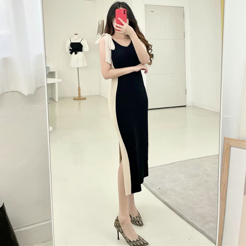 고급 센스 패치워크 색상 니트 슬립 여성 드레스 한 부서 품격 허리 수축 슬림해 보이는 몸매 가꾸기 트임 중간 길이 치마