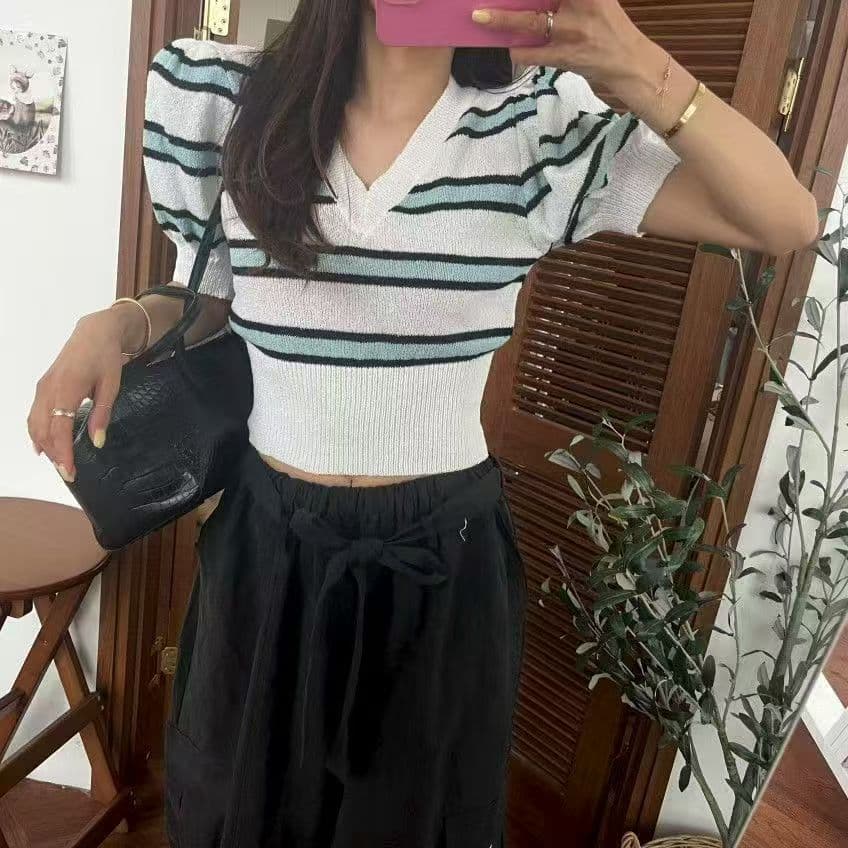 재고 있음 아메리칸 달콤한 매운맛 디자인 센스 니트 티셔츠 여성 짧은 여름 섹시함 허리 수축 풀오버 맨위 기본 셔츠 트렌디 상세 이미지 7