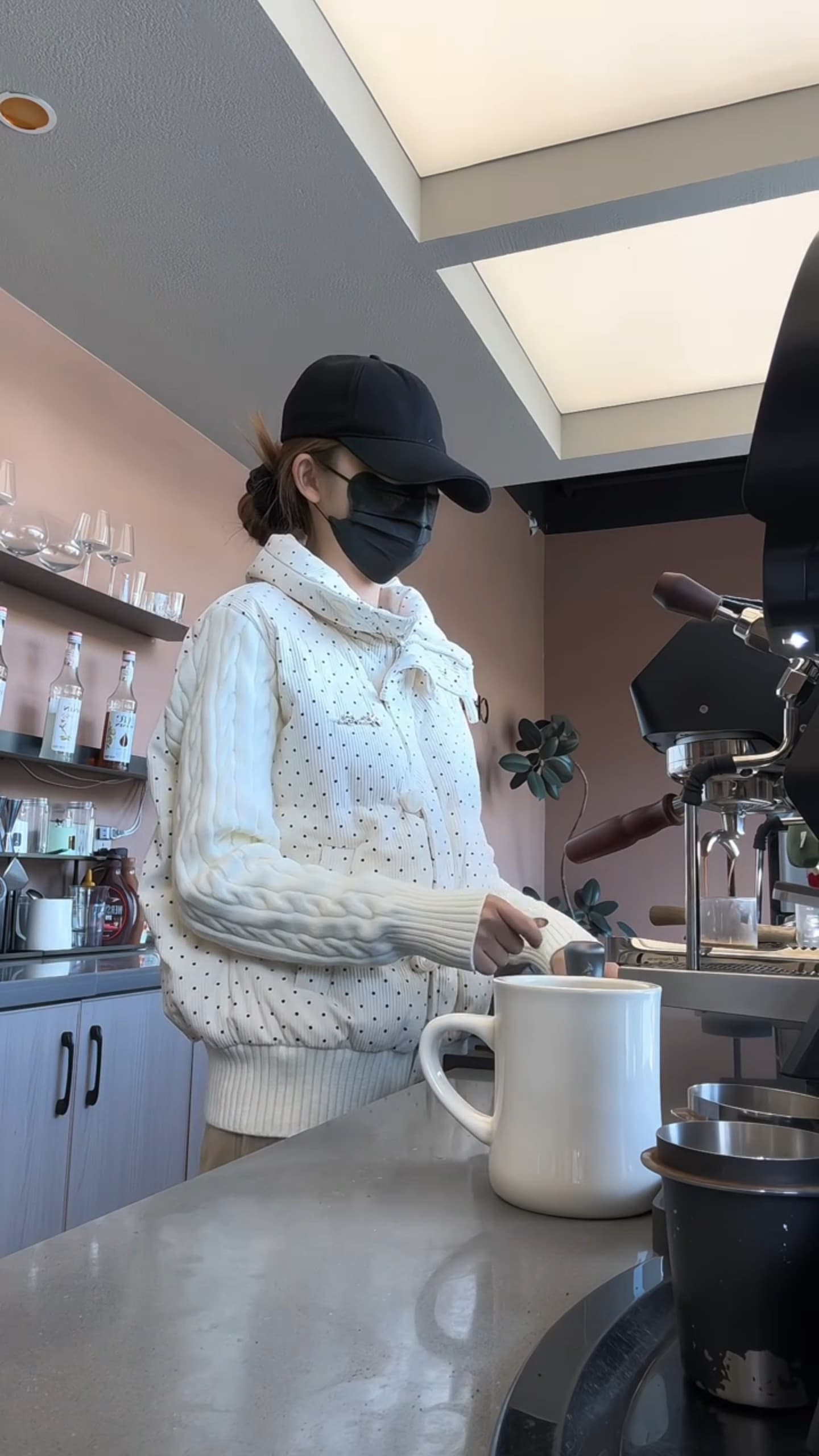 한 부서 달콤함 도트 무늬 니트 패치워크 긴팔 면 의류 여성 코트 겨울 루즈핏 두꺼운 쇼트 스타일 보온 패딩 재킷 상세 이미지 18