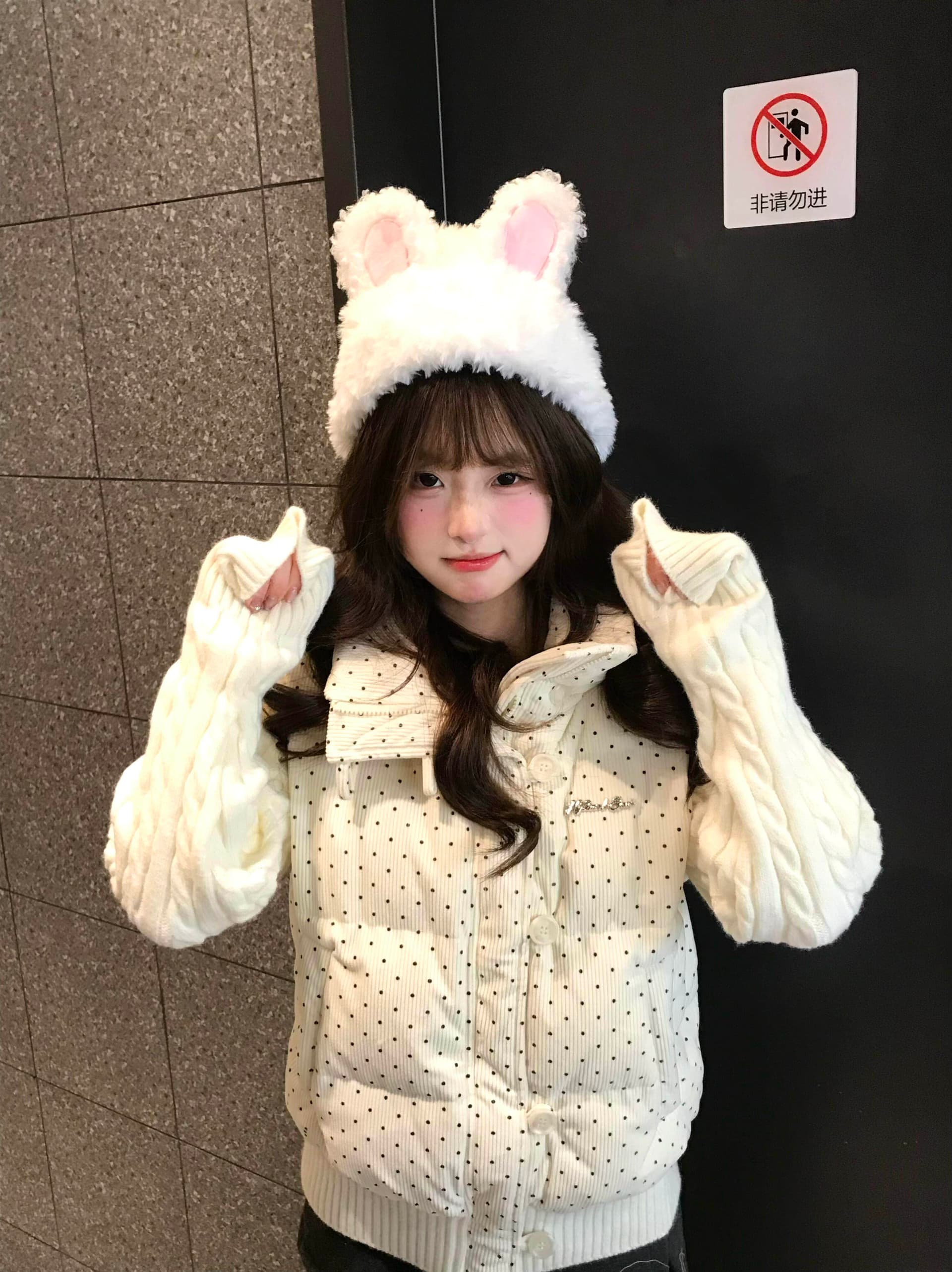 한 부서 달콤함 도트 무늬 니트 패치워크 긴팔 면 의류 여성 코트 겨울 루즈핏 두꺼운 쇼트 스타일 보온 패딩 재킷 상세 이미지 30