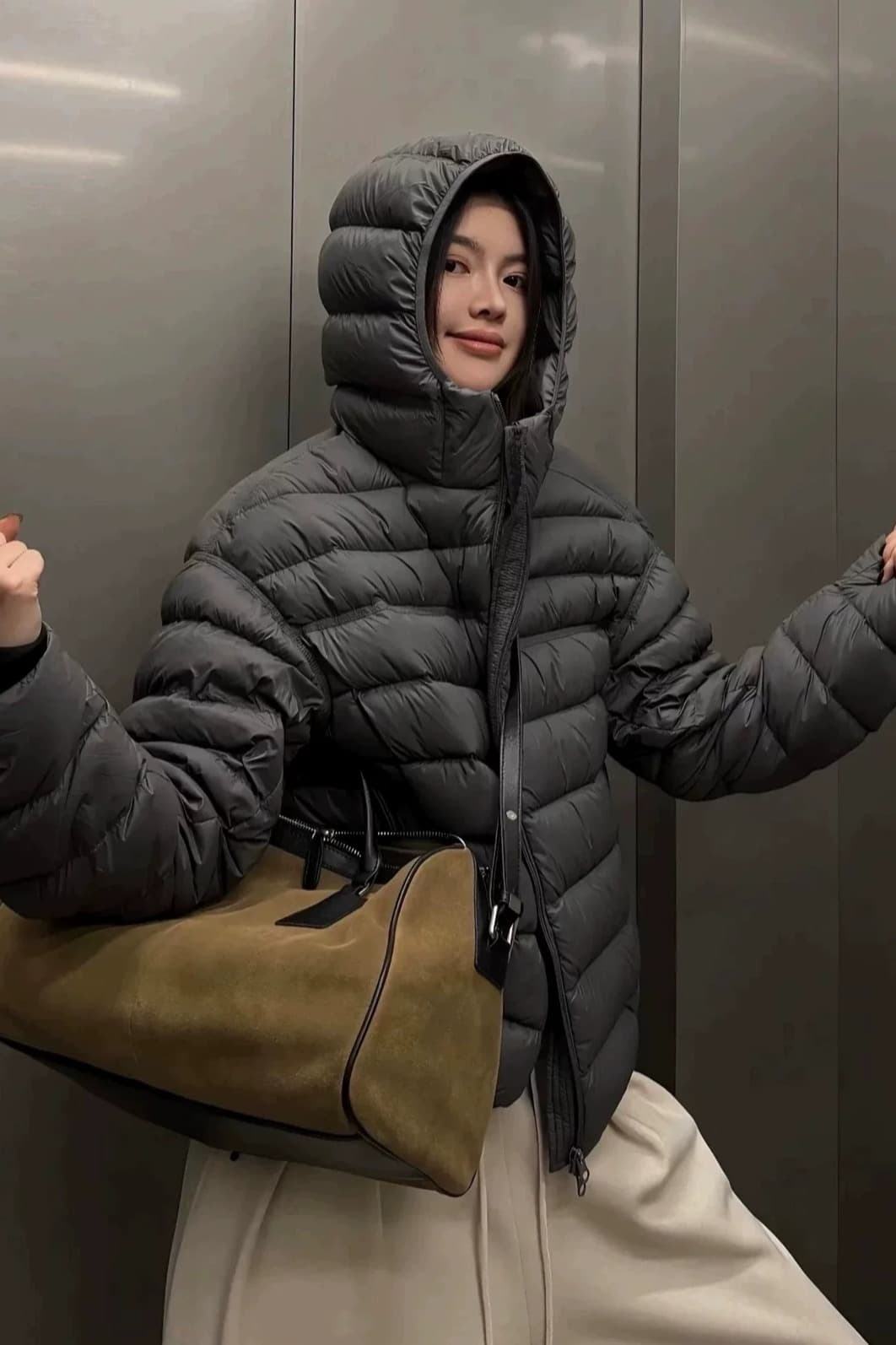 한국 스타일 루즈핏 2026 새로운 다운 재킷 여성 갈비 살 버블 푸 내부 및 외부 같은 재료 거북이 쇼트 스타일 후드 코튼 자켓 이미지 7
