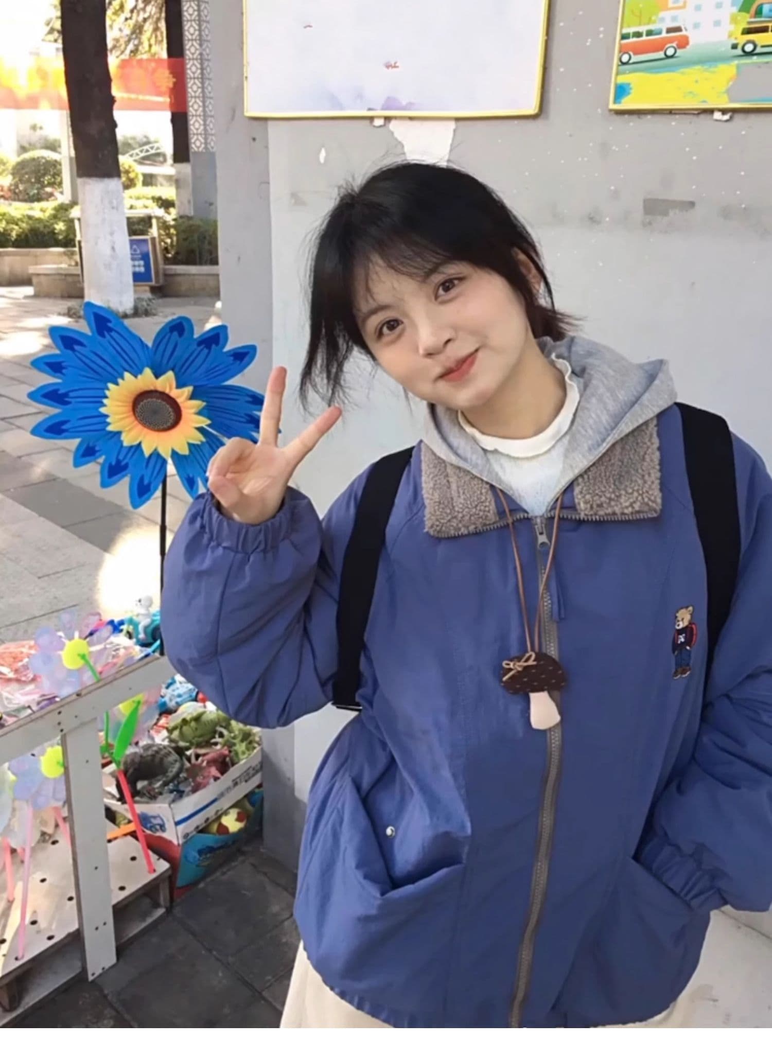 귀여운 작은 곰 자수 용과 스탠드 칼라 마이크로 주름 질감 센스 디자인 다용도 보온 면 옷 여성 재킷 상세 이미지 14