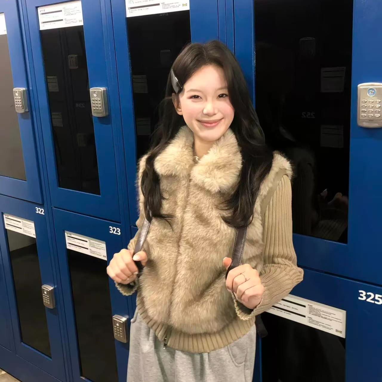 2026 소매 탈착식 환경 보호 모피 패치워크 조끼 여자 겨울 플리스 둘 착용 면 여성 코트 이미지 2