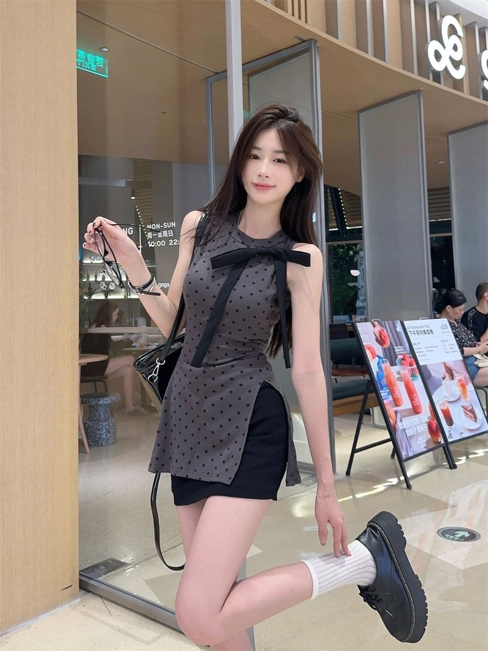 모달 사람들 면 프랑스식 품격 나비 매듭 민소매 조끼 여성 여름 불규칙 트임 도트 무늬 맨위 상세 이미지 2