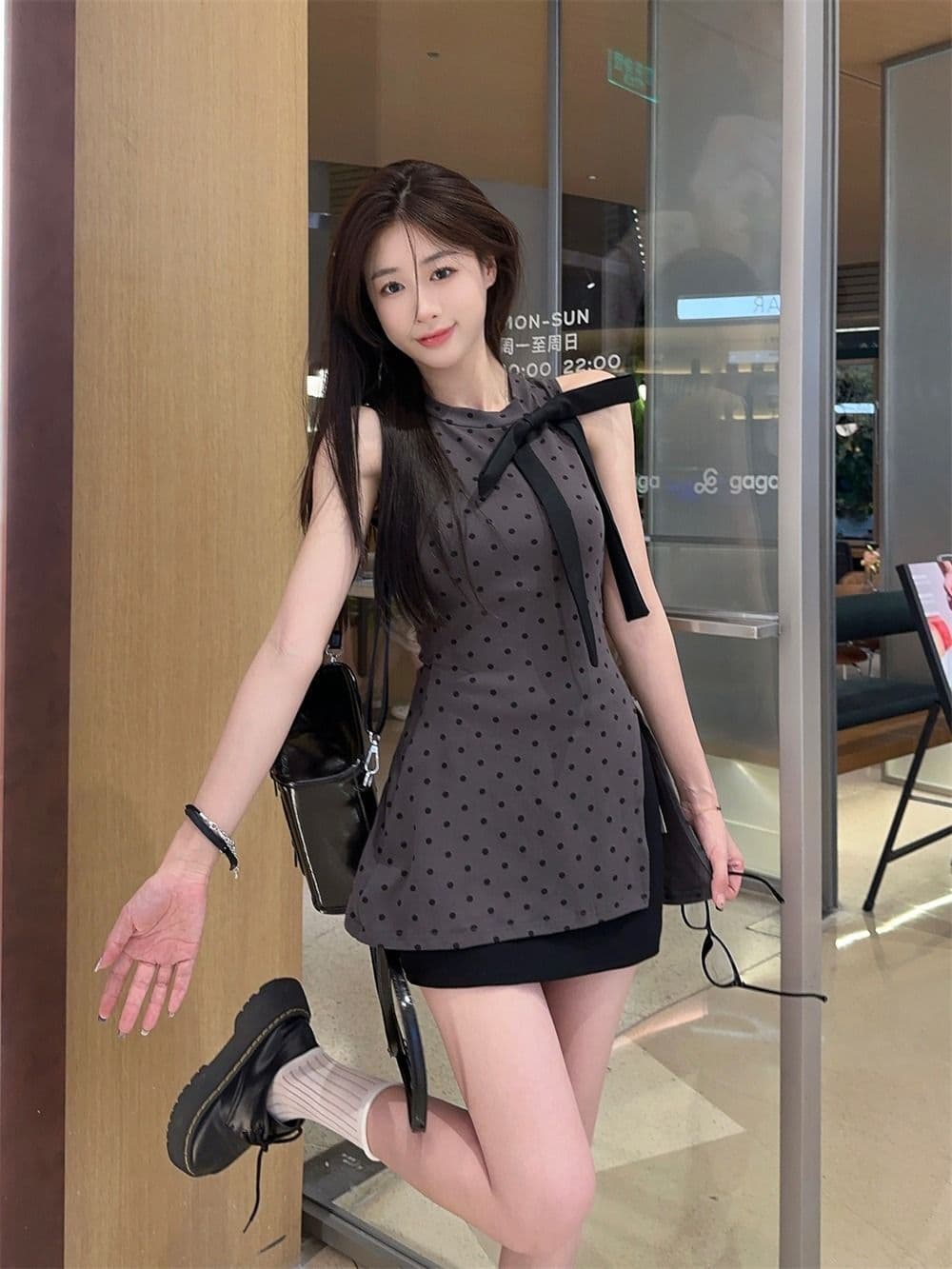 모달 사람들 면 프랑스식 품격 나비 매듭 민소매 조끼 여성 여름 불규칙 트임 도트 무늬 맨위 상세 이미지 6