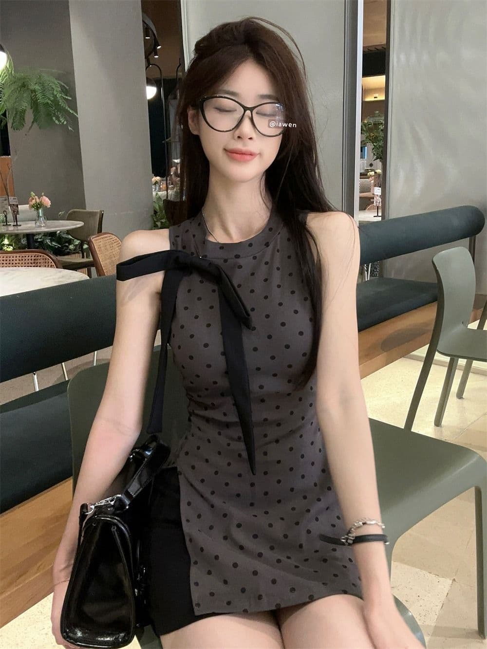 모달 사람들 면 프랑스식 품격 나비 매듭 민소매 조끼 여성 여름 불규칙 트임 도트 무늬 맨위 상세 이미지 16