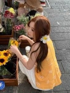 한 스타일 보라색 비틀림 캐미솔 여름 새로운 꽃무늬 달콤한 핫걸 품격 다용도 연령 감소 행침 목 맨위 상세 이미지 6