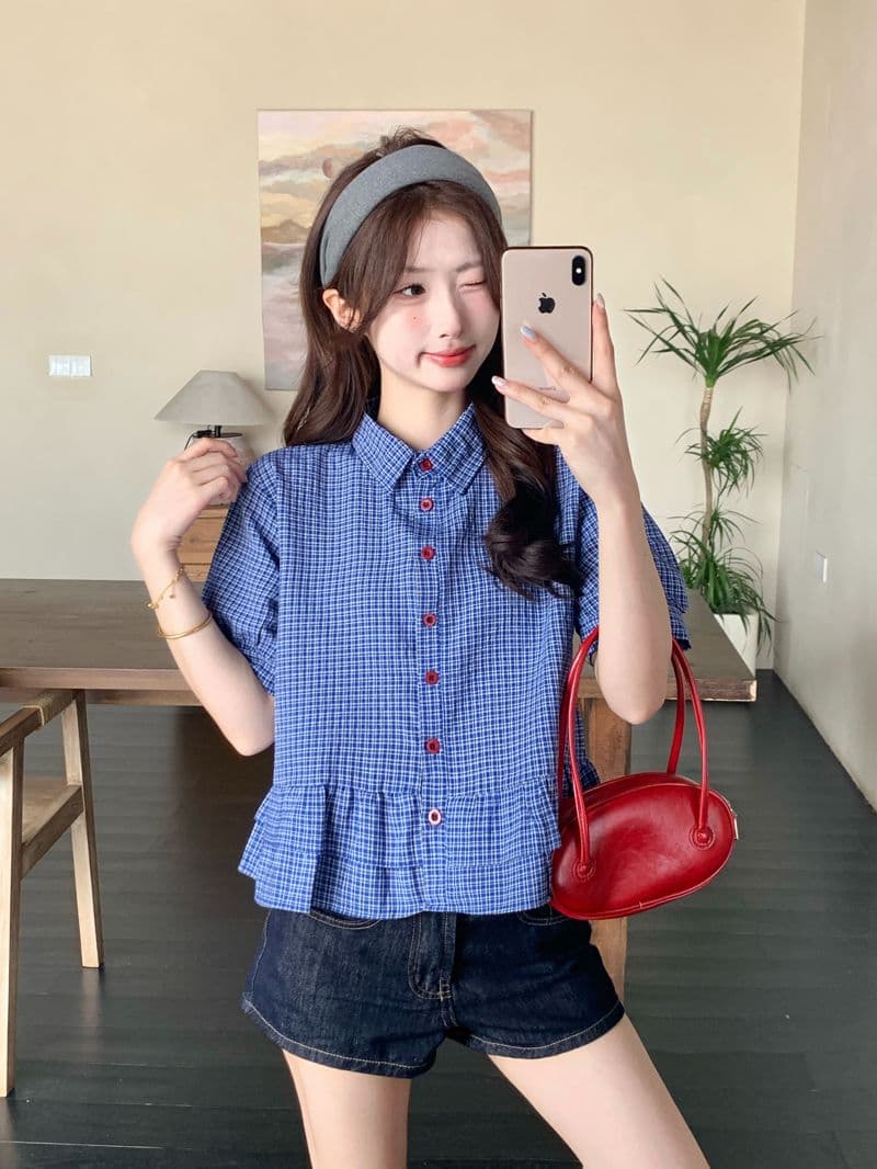 파란색 체크무늬 거품 소매 여성 셔츠 2026 여름 Chic miu 부서 착용 가져 가라. 프릴 셔츠 맨위 쇼트 스타일 상세 이미지 6