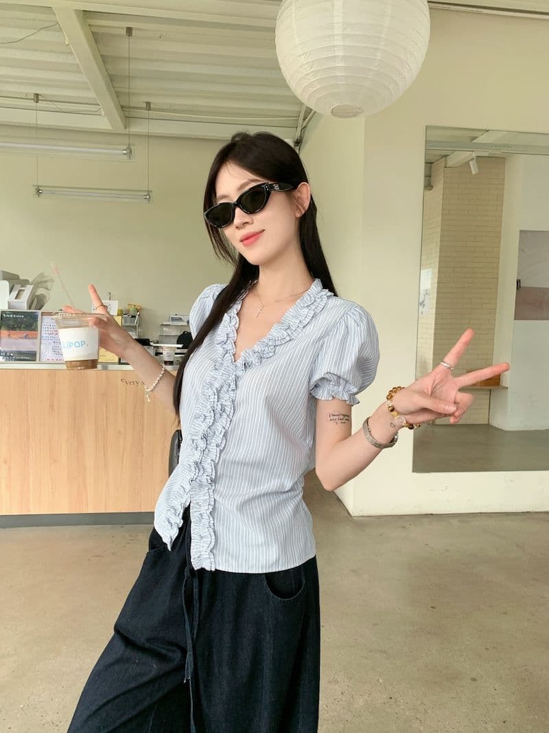 원본 것 파란색 프릴 스트라이프 거품 소매 여성 셔츠 여름 V넥 꼬집기 허리 반팔 맨위 상세 이미지 21