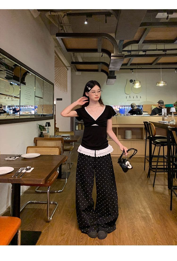 원본 원단 검정색 V넥 페이크 레이어드 반팔 티셔츠 여성 몸매 가꾸기 한 부서 디자인 센스 슬림해 보이는 맨위 트렌디 상세 이미지 13