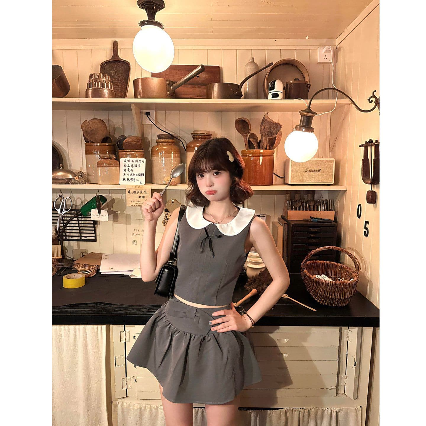 한 부서 천 골드 센스 착용 가져 가라. 전체 집합 자이언트 잘 생긴 달콤함 베이비 칼라 조끼 맨위 나비 매듭 반 스커트 투피스 세트 이미지 3