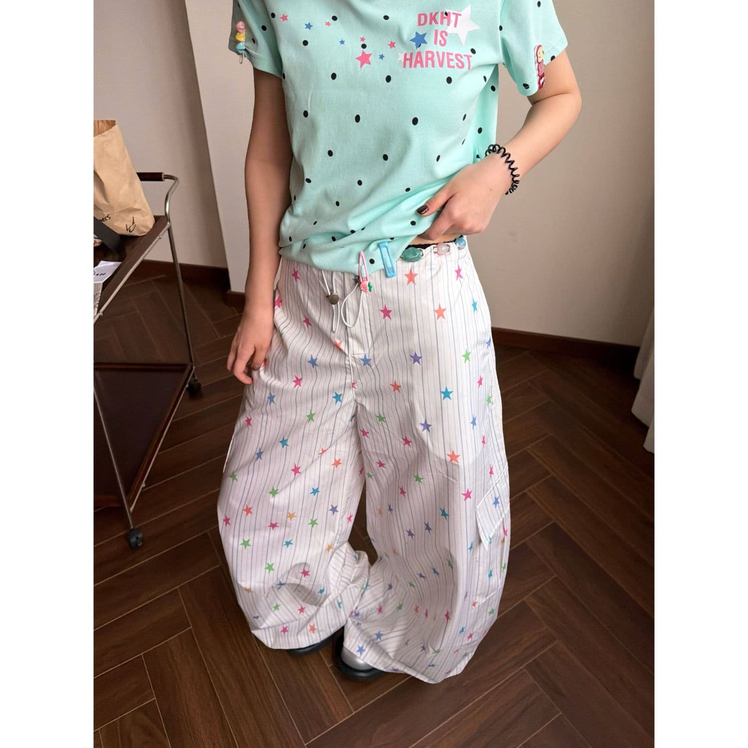 원본 색상 구슬 허리 로프 봄 여름 화이트 별 바지 디자인 센스 캐주얼 춤추기 워크웨어 팬츠 도루 센스 와이드 레깅스 바지