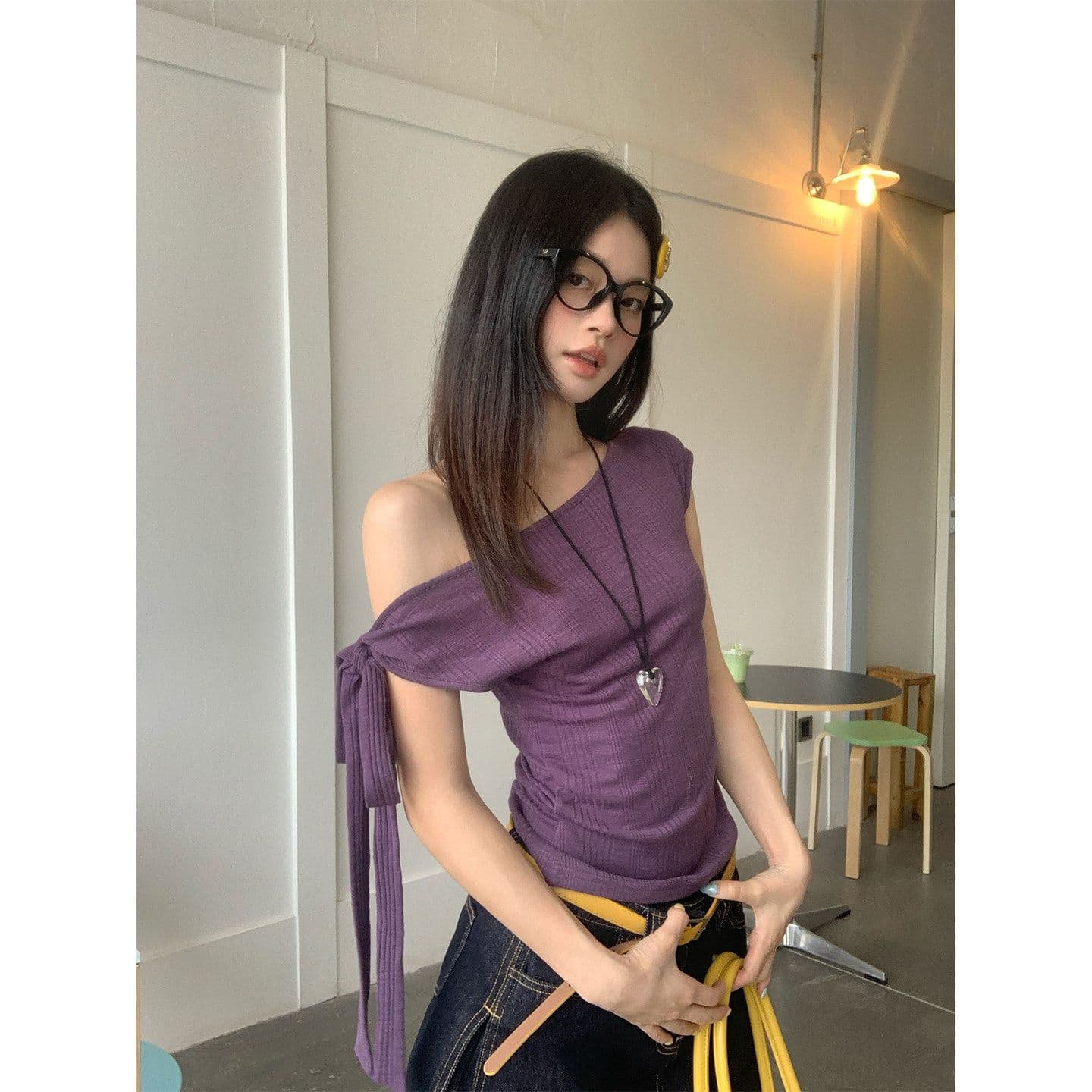원본 대나무 마디 면 보라색 레이스업 비스듬한 어깨 반팔 티셔츠 여성 여름 디자인 센스 핫걸 오프숄더 몸매 가꾸기 맨위 이미지 4
