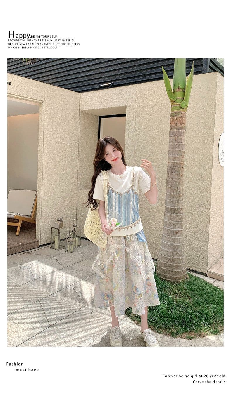 파란색 작은 청신 페이크 레이어드 반팔 티셔츠 세트 드레스 여성 2026 여름 연령 감소 꽃무늬 반신 스커트 투피스 세트 상세 이미지 23