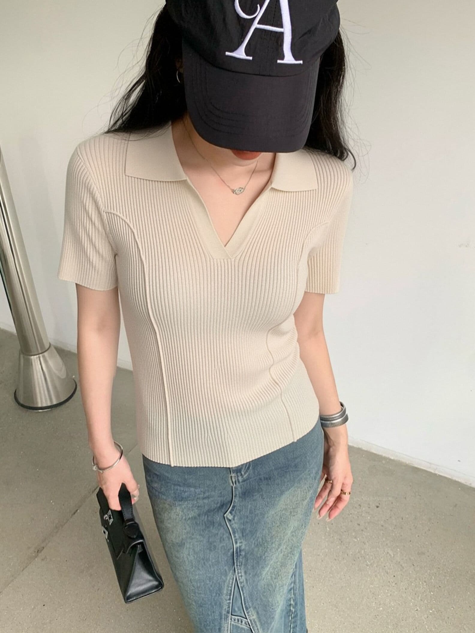 프랑스식 POLO 셔츠 폴로 칼라 디자인 센스 몸매 가꾸기 반팔 티셔츠 여성 봄 여름 니트 인사이드 가져 가라. V넥 기본 셔츠 맨위 상세 이미지 5