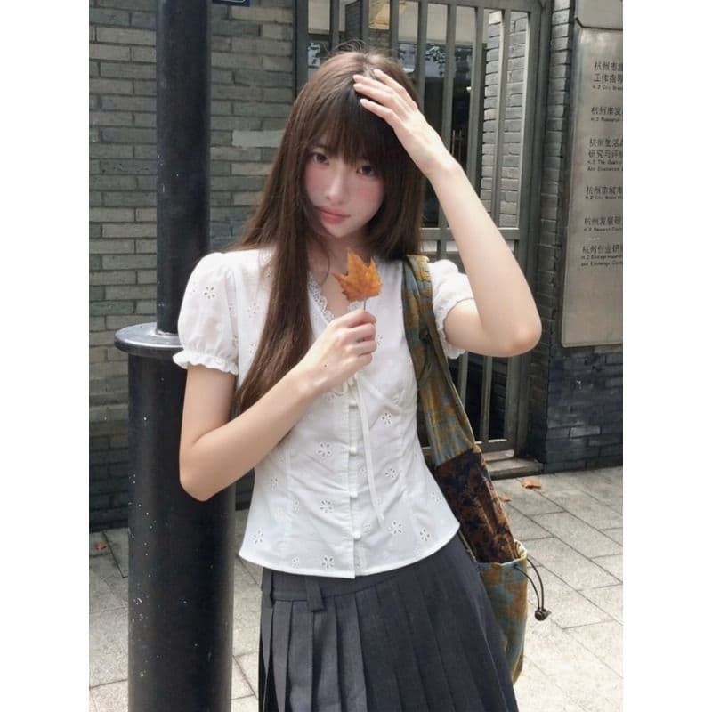 원본 원단 있음 네리 프랑스식 레이스 V넥 여성 셔츠 여름 거품 소매 허리 수축 화이트 셔츠 이미지 4