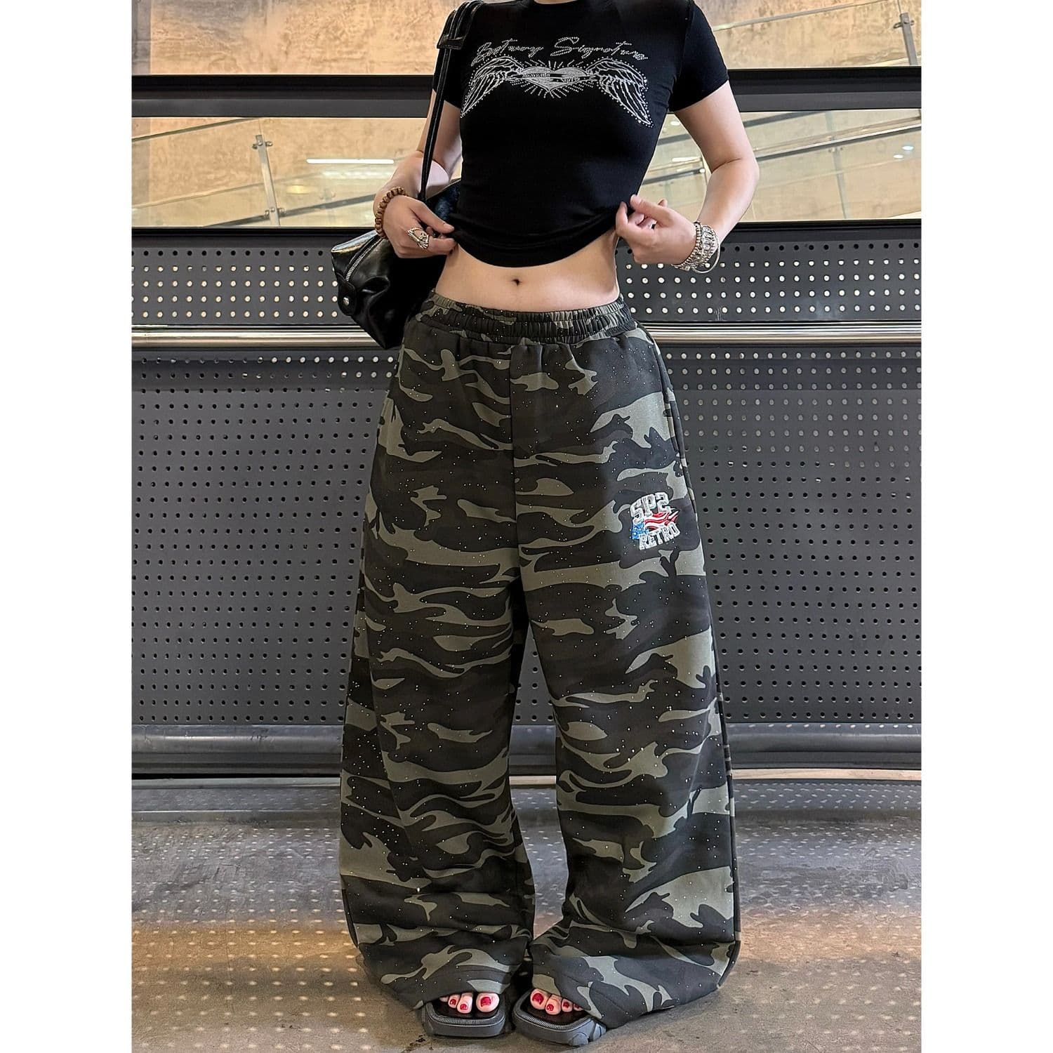 순면 다림질 금박 자수 카모플라주 자수 다림질 금박 루즈핏 넓은 다리 캐주얼 바지 여성 거리 스트레이트 운동 긴 바지 이미지 3