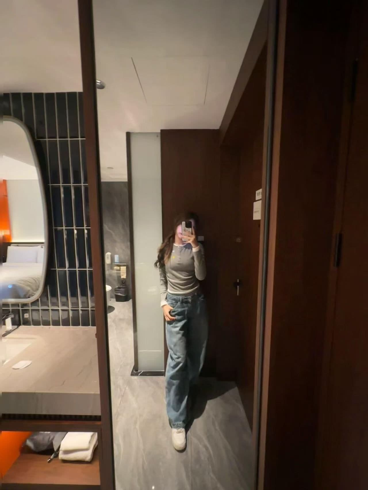 원본 솜씨 자수 네리 가게 천 광저우 원단 페이크 레이어드 몸매 가꾸기 긴팔 여성 상세 이미지 8