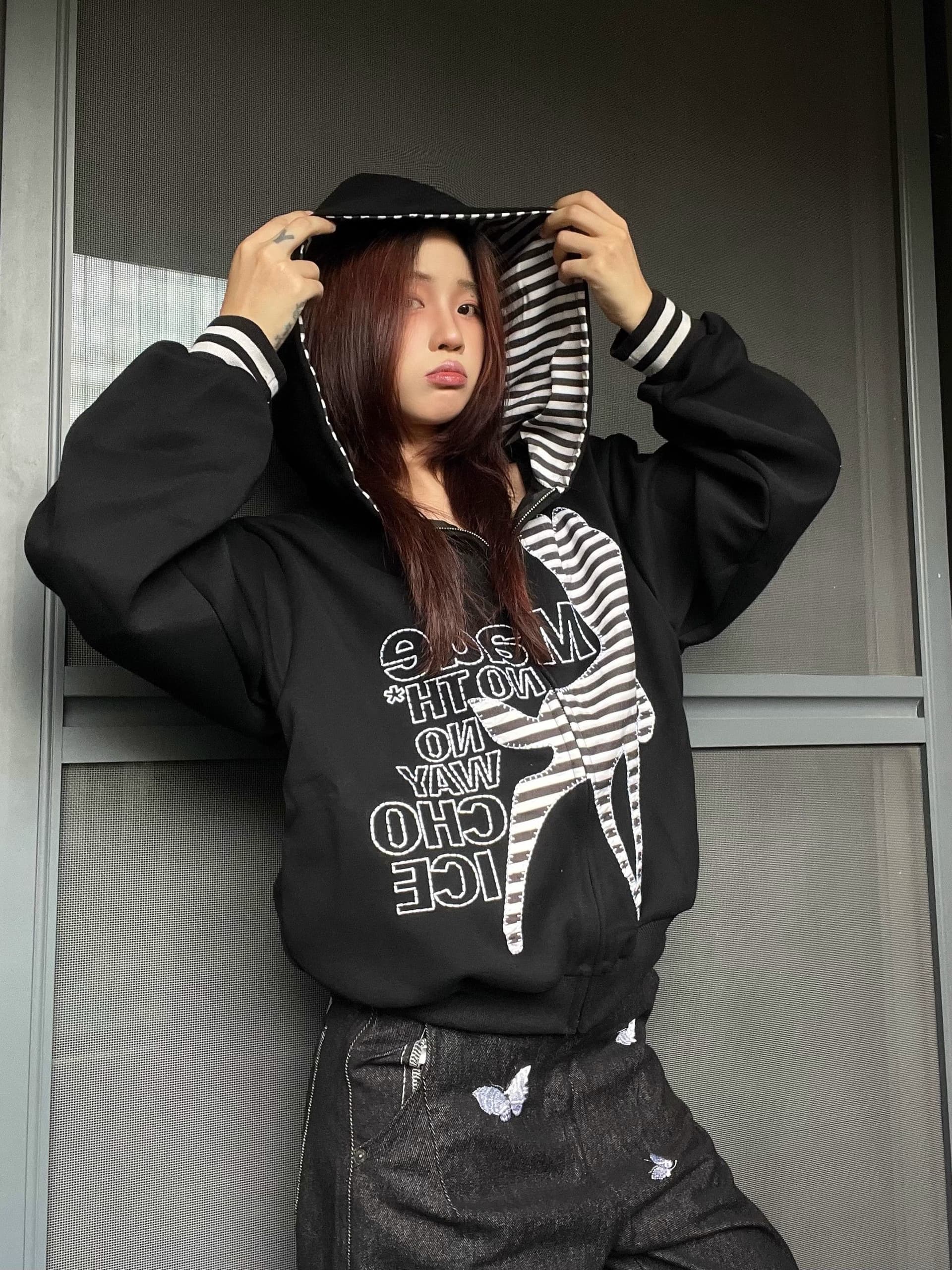 가을 겨울 새로운 얇은 스타일 원본 솜씨 자수 패치 이후 패키지 칼라 순수한 Mianhua 면 복합 후드티 여성 상세 이미지 3