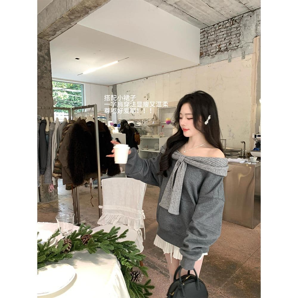 비스듬한 어깨 보트넥 루즈핏 풀오버 후드 티 스웨터 여성 가을 겨울 느긋한 느슨함 센스 오프숄더 맨위 상세 이미지 6