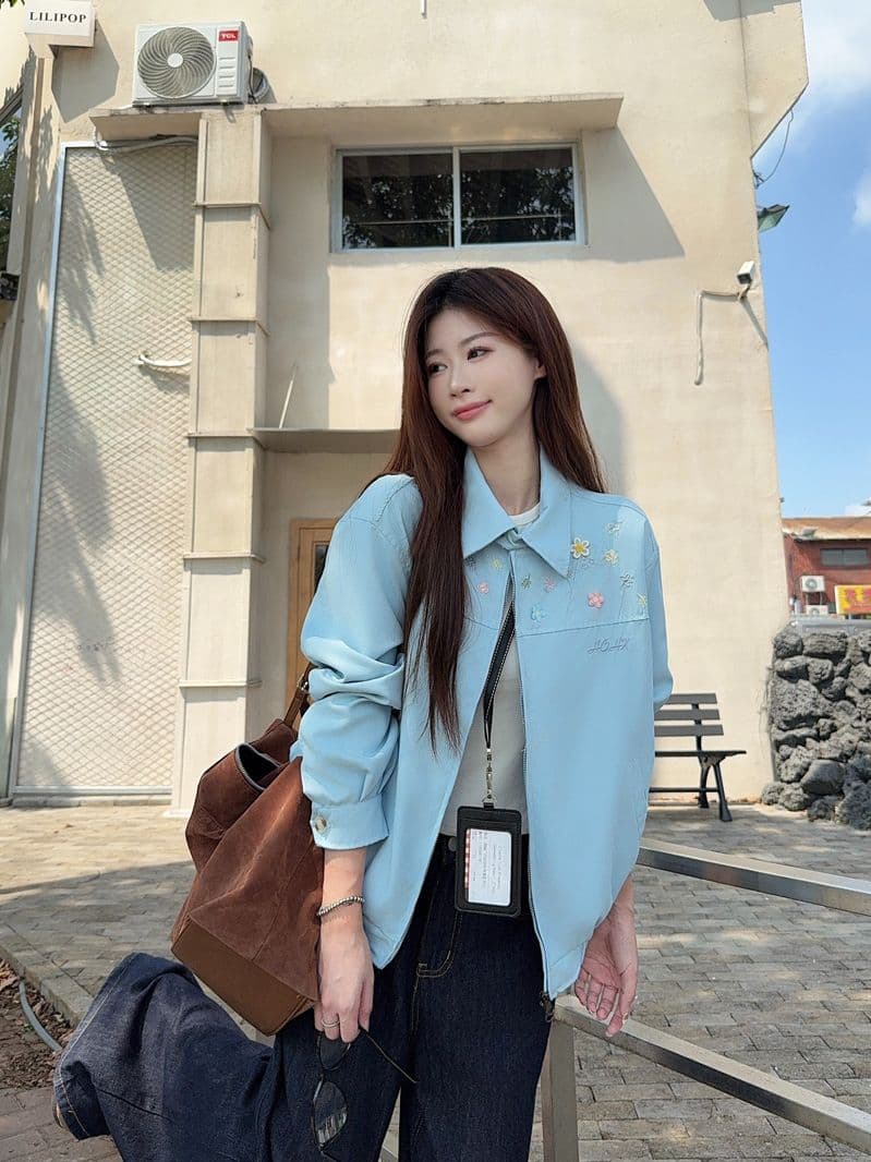 정가 도파민 파란색 자수 폴로 칼라 여성 코트 가을 디자인 센스 작은 대중 3 차원 꽃 야구 유니폼 재킷 상세 이미지 2