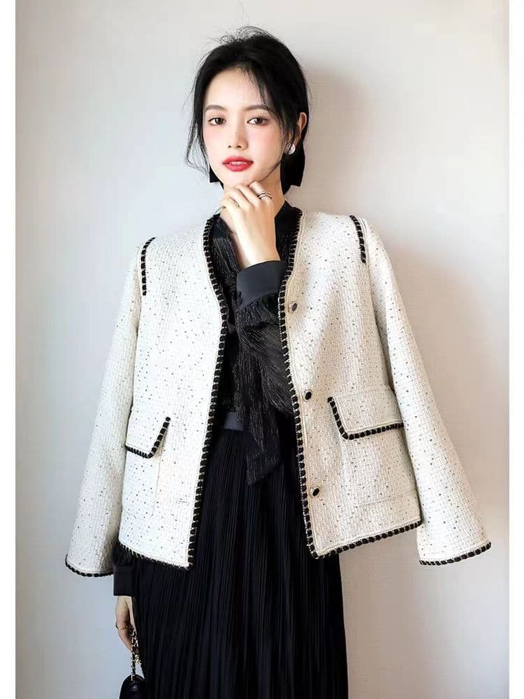 명문 여성 요정 가스 2026 봄 새로운 샤오시엔 명문 여성 바람 품격 우아함 스팽글 짧은 외투 미니멀리즘 패션