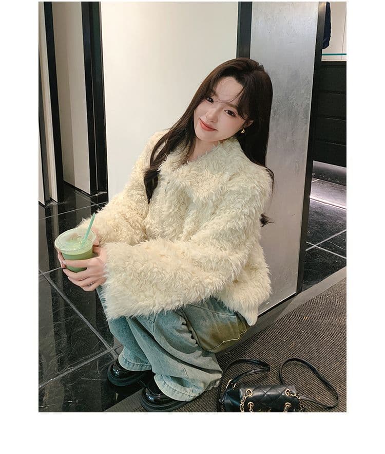 명문 여성 품격 고급 센스 양털 재킷 여성 짧은 2026 겨울 새로운 두꺼운 털이 많은 따뜻한 화이트 재킷 상세 이미지 8