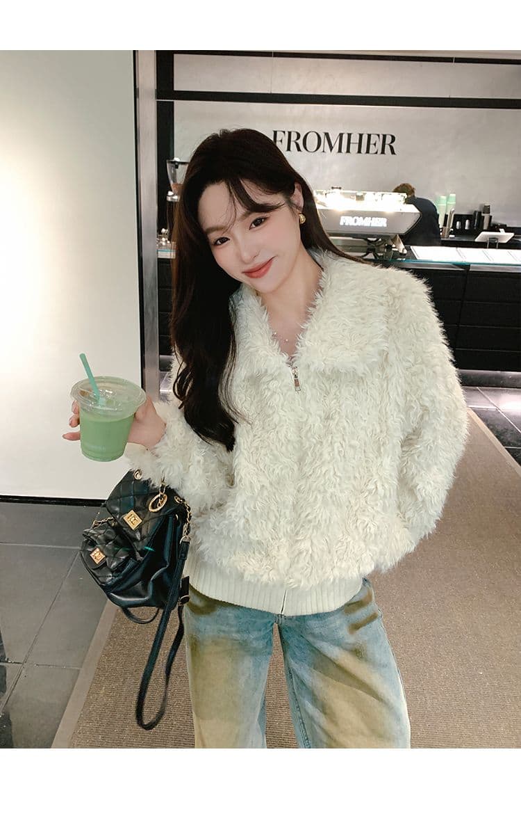 명문 여성 품격 고급 센스 양털 재킷 여성 짧은 2026 겨울 새로운 두꺼운 털이 많은 따뜻한 화이트 재킷 상세 이미지 19