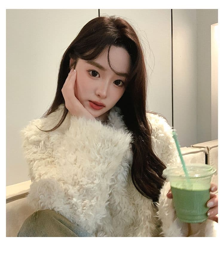 명문 여성 품격 고급 센스 양털 재킷 여성 짧은 2026 겨울 새로운 두꺼운 털이 많은 따뜻한 화이트 재킷 상세 이미지 23