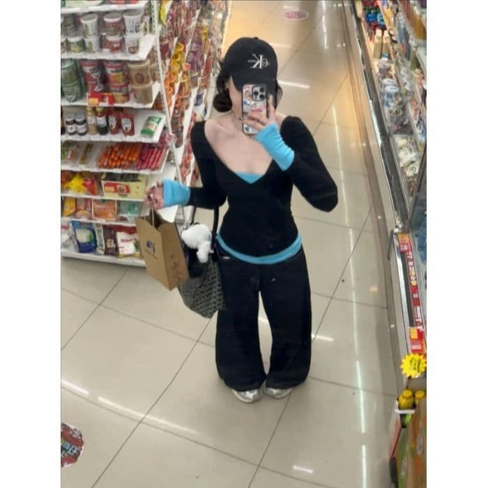 모달 사람들 면 패치워크 페이크 레이어드 긴팔 티셔츠 여성 가을 핫걸 몸매 가꾸기 V넥 기본 셔츠 맨위 이미지 3