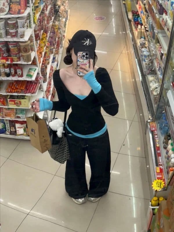 모달 사람들 면 패치워크 페이크 레이어드 긴팔 티셔츠 여성 가을 핫걸 몸매 가꾸기 V넥 기본 셔츠 맨위 상세 이미지 5