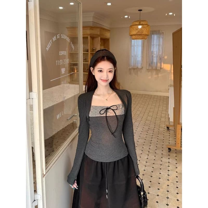 와 사고 방식 한 부서 광장 칼라 레이스업 페이크 레이어드 긴팔 티셔츠 여성 봄 가을 몸매 가꾸기 핫걸 기본 셔츠 맨위 이미지 2