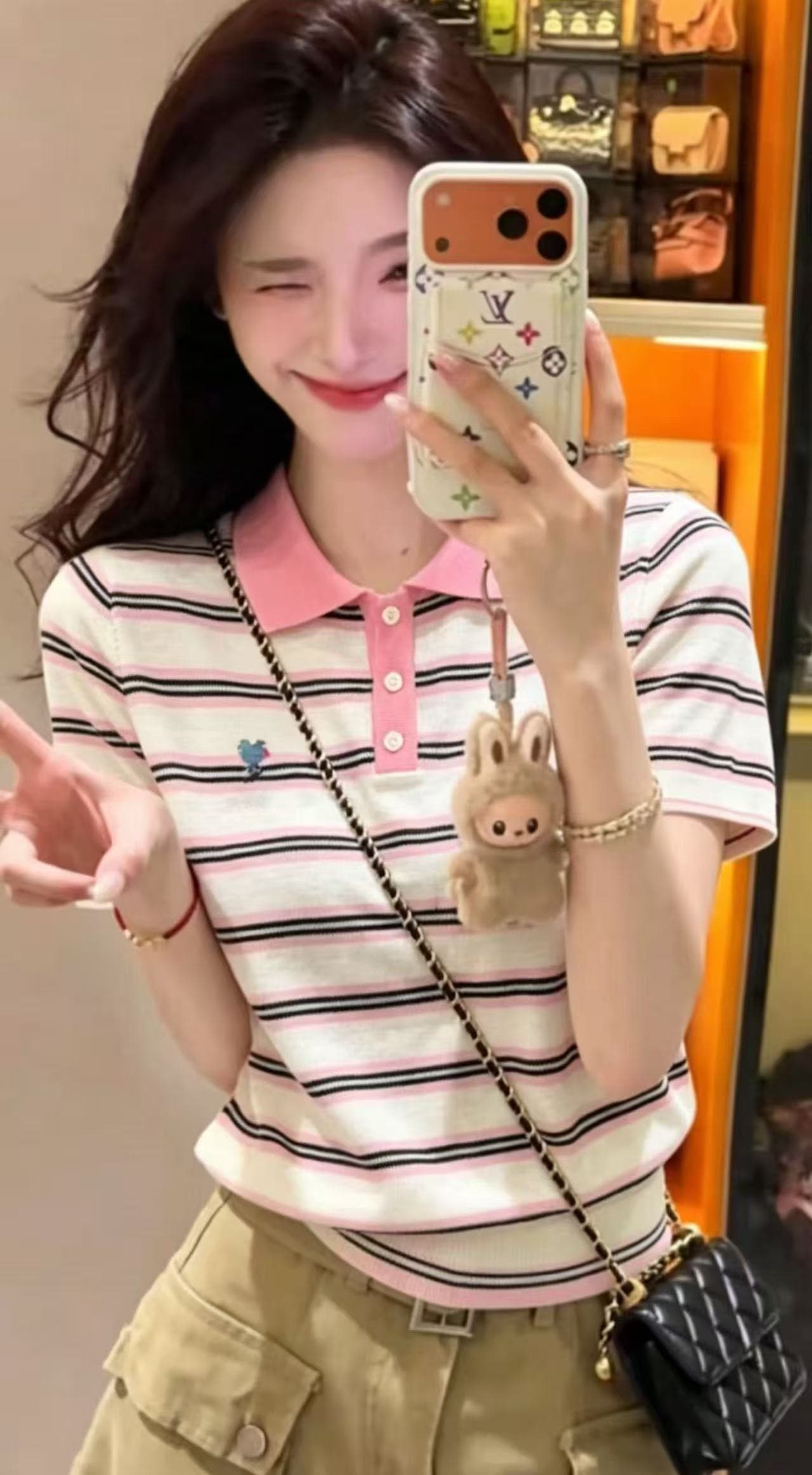 블루 화이트 배색 스트라이프 폴로 칼라 자수 반팔 니트 스웨터 여성 여름 루즈핏 통기성 슬림해 보이는 다용도 슬림해 보이는 맨위 상세 이미지 3