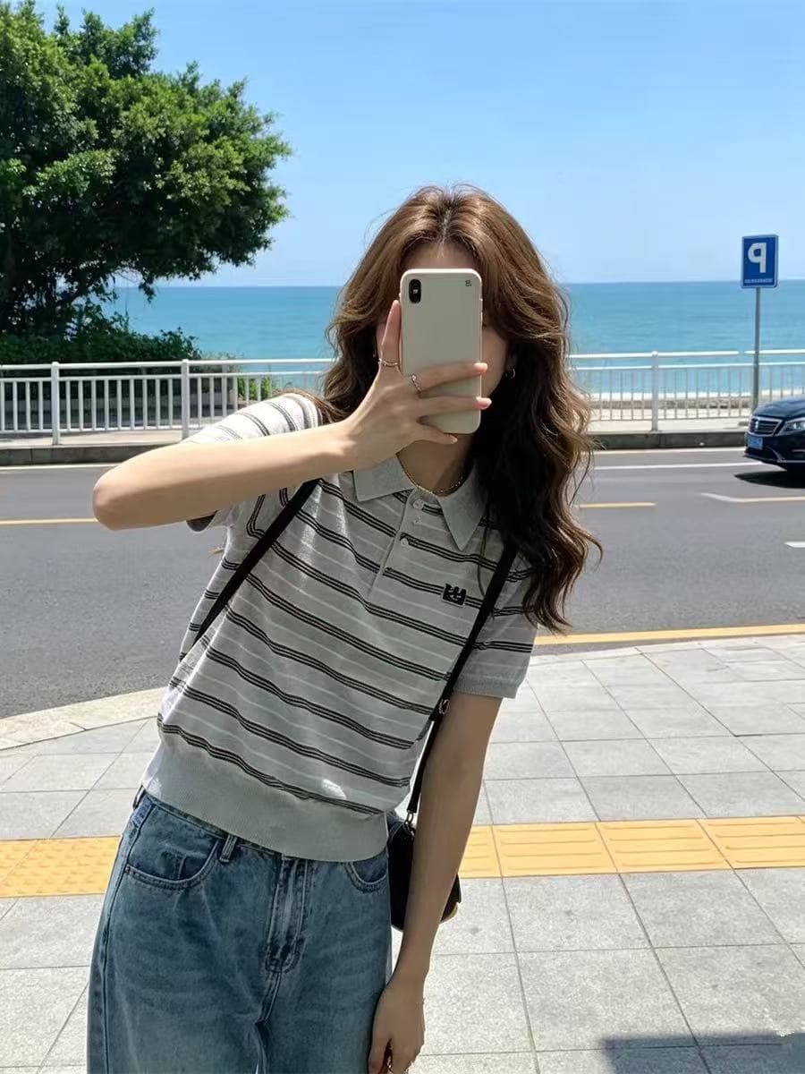 아메리칸 스트라이프 자수 POLO 칼라 니트 스웨터 반팔 티셔츠 여성 여름 몸매 가꾸기 슬림해 보이는 학원 스타일 쇼트 스타일 맨위 이미지 3
