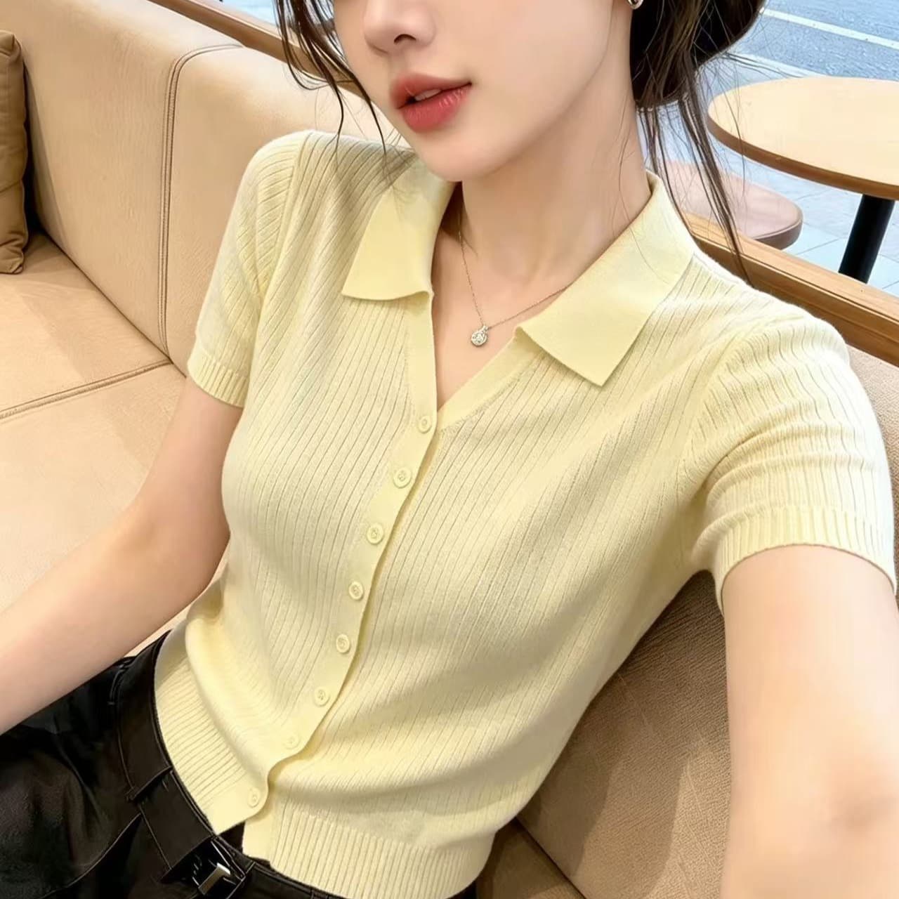 한 부서 POLO 칼라 구덩이 기사 싱글 줄 버튼 반팔 니트 오픈 가디건 여성 2026 여름 새로운 몸매 가꾸기 슬림해 보이는 맨위 트렌디 이미지 5
