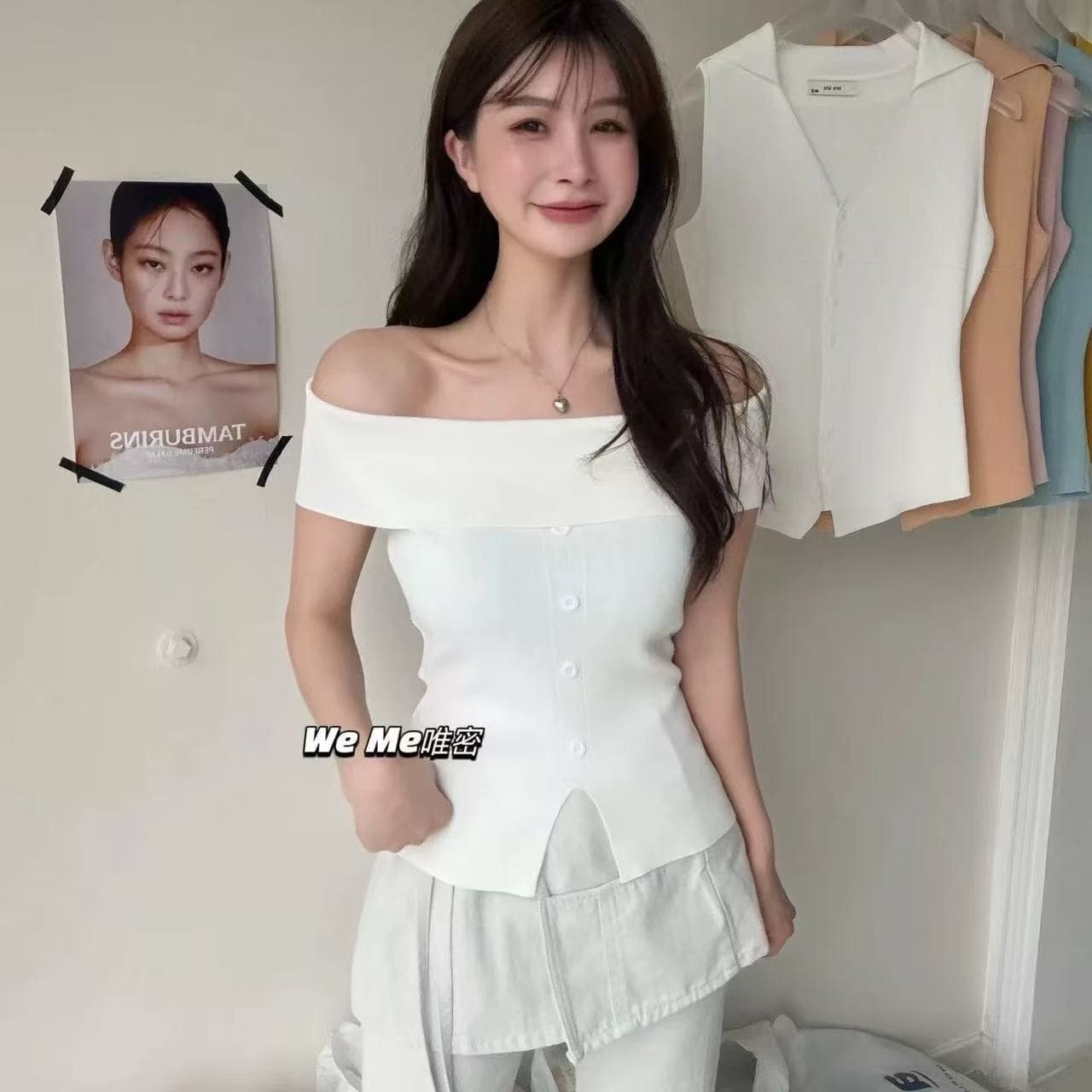 weme 여름 새로운 세련된 오프숄더 반팔 티셔츠 여성 몸매 가꾸기 오프숄더 핫걸 트임 니트 스웨터 맨위 여성 상세 이미지 5