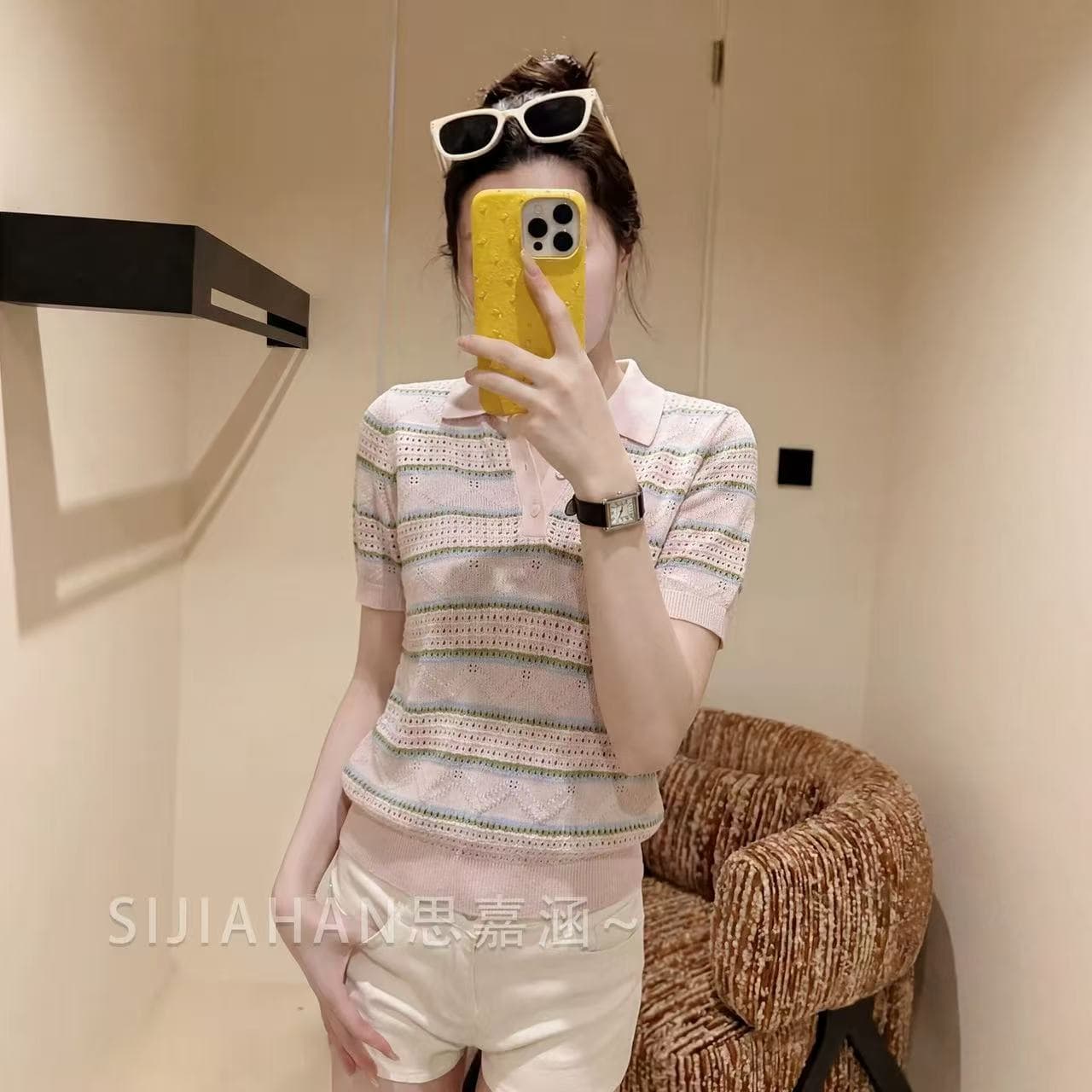 생각하기 지아 한 자이언트 잘 생긴 스트라이프 POLO 칼라 니트 반팔 티셔츠 여성 2026 여름 화이트 얼음 실크 캐주얼 맨위 상세 이미지 4