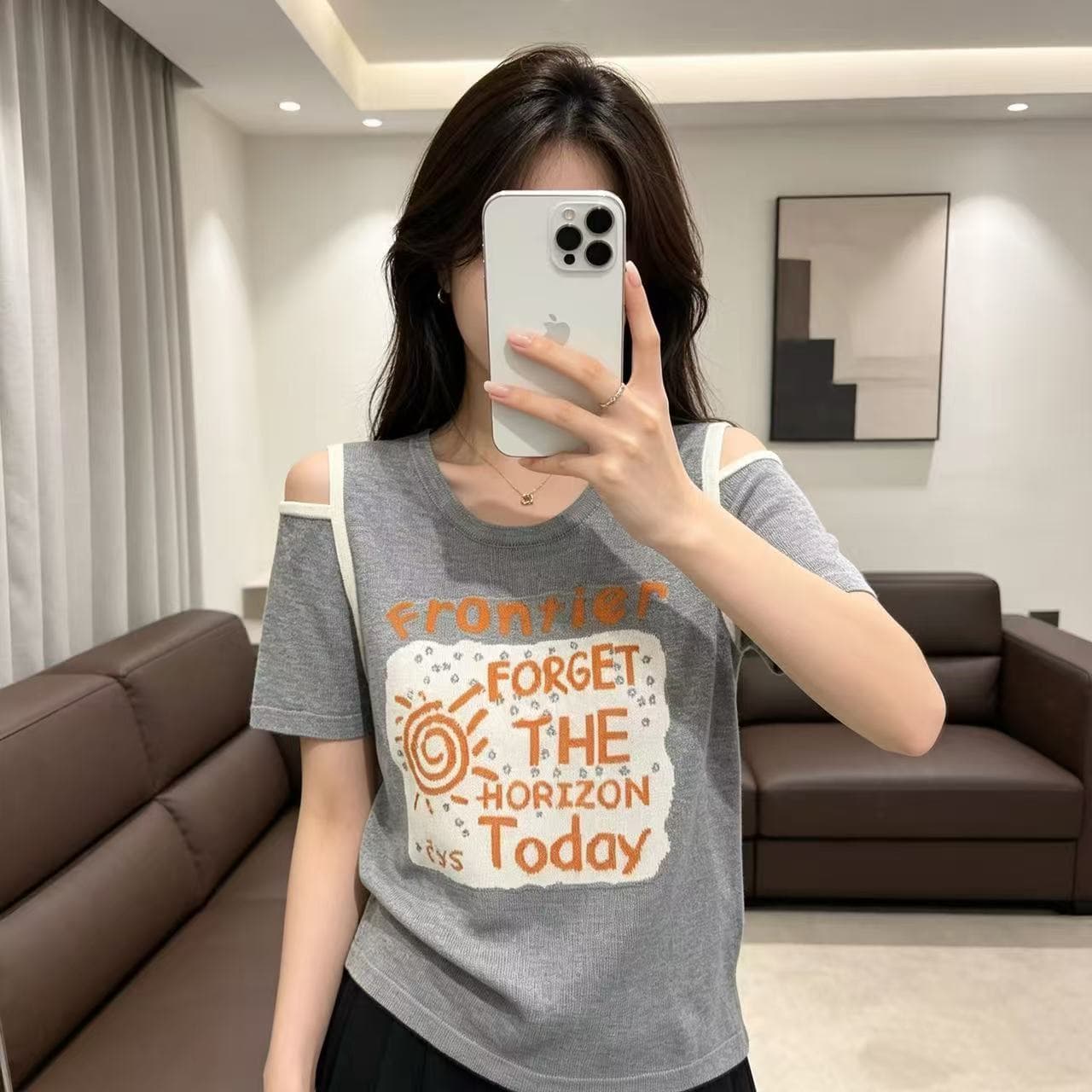 알파벳 프린트 반팔 티셔츠 여성 루즈핏 다용도 슬림해 보이는 라운드 넥 풀오버 맨위 한 부서 숙녀 루즈핏 종류 여성 상세 이미지 5