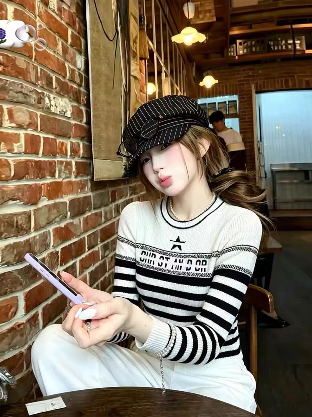 caicaii studio 명문 여성 바람 알파벳 프린트 스트라이프 긴팔 니트 스웨터 고급 센스 몸매 가꾸기 맨위 여성 상세 이미지 1