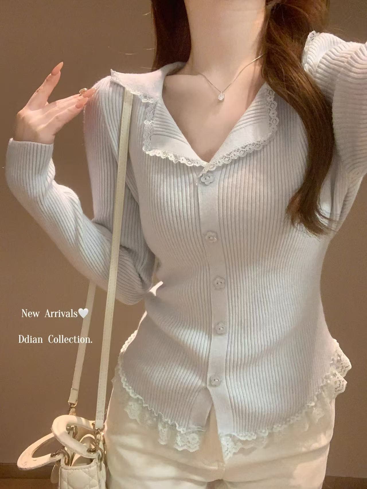 miu 부서 달콤한 스타일 레이스 측면 V넥 긴팔 니트 스웨터 맨위 여성 부드러운 품격 몸매 가꾸기 슬림해 보이는 인사이드 가져 가라. 만나는 상세 이미지 4