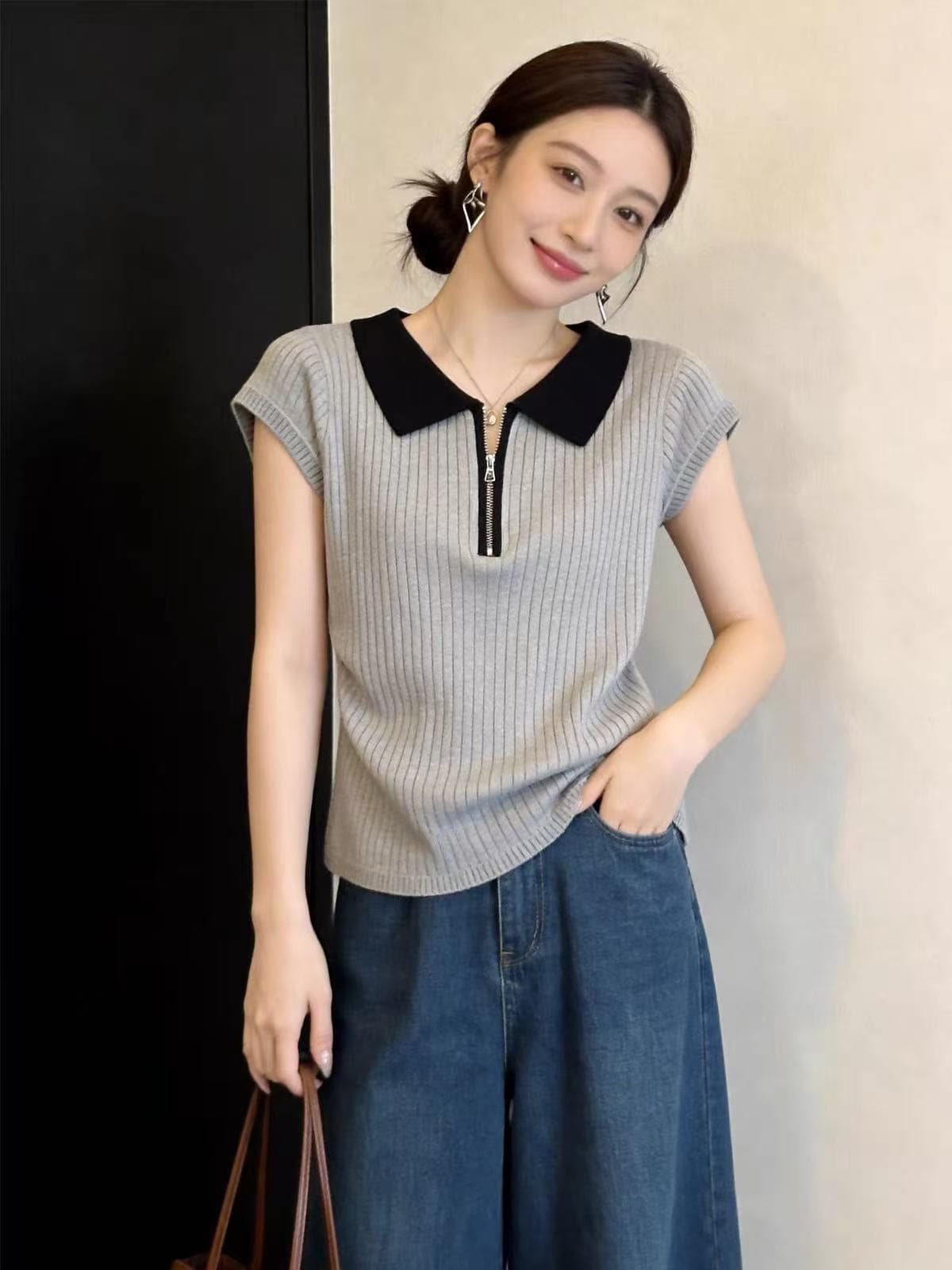 배색 하프 지퍼 폴로 칼라 회색 니트 반팔 티셔츠 여성 여름 마이크로 지방 빅 사이즈 슬림해 보이는 루즈핏 품격 맨위 이미지 2