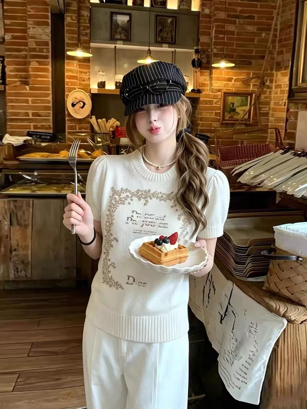 caicaii studio 부드러운 바람 만화 초상화 자수 반팔 니트 스웨터 고급 센스 미니멀리즘 다용도 맨위 이미지 3