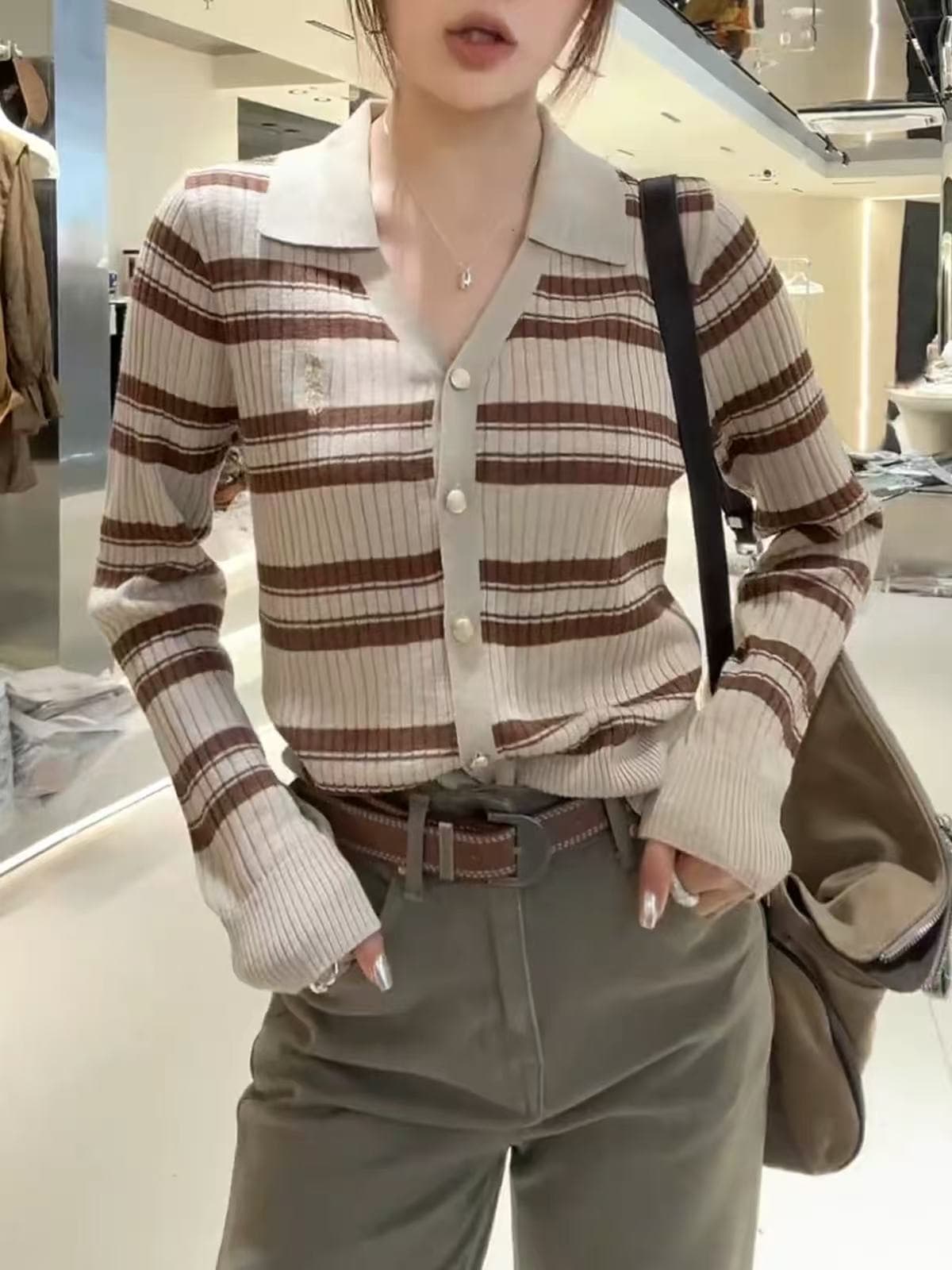 POLO 칼라 스트라이프 긴팔 니트 스웨터 여성 가을 카디건 코트 2026 년 새로운 한 부서 슬림해 보이는 품격 맨위